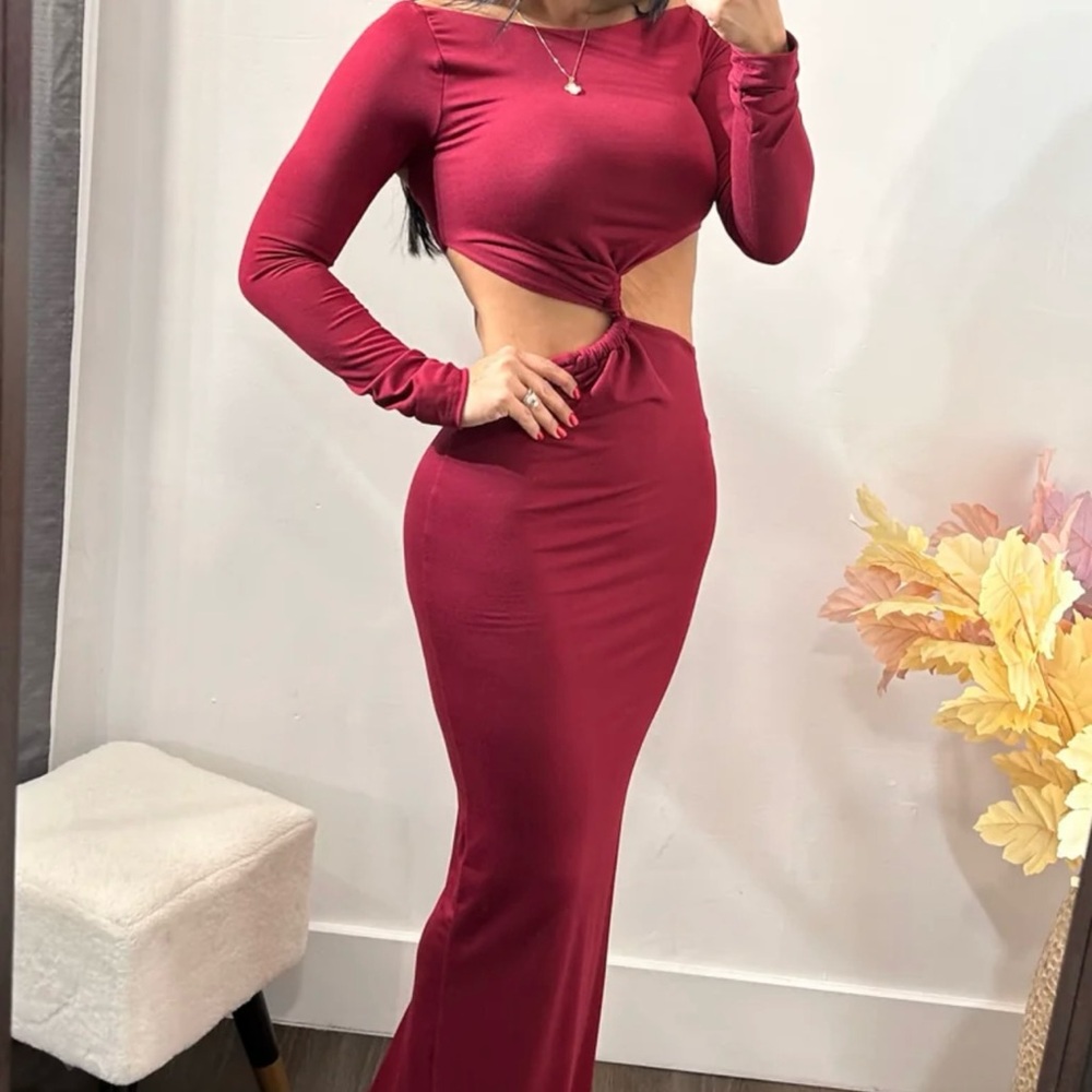 Elegant Red Cut-Out Maxi Dress